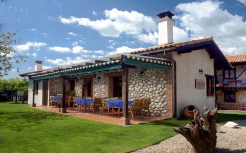 El Canchal De La Gallina - Parking Gratis - Jacuzzi En Privado - Cafeteria - Desayunos - Piscina De Agua Caliente A Partir Del 12 De Abril 2025 Hervás Εξωτερικό φωτογραφία